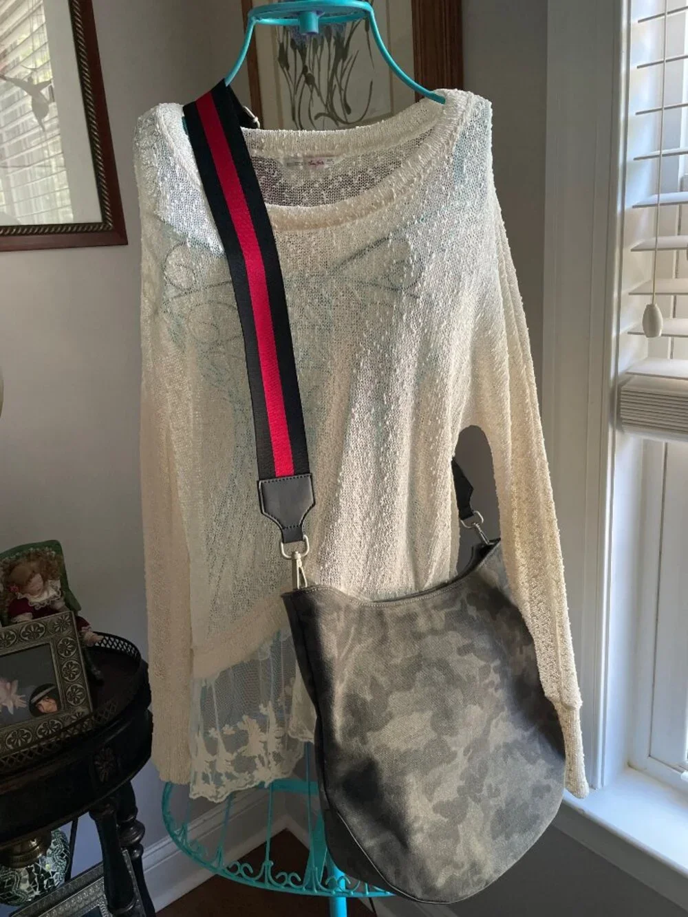 Koala Kanvas Gray Camo Canvas Crossbody Bag with Guitar Strap